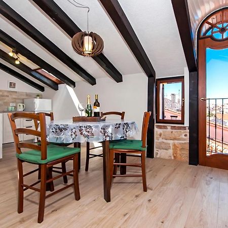 Rovigno Bella Sea View Apartment エクステリア 写真