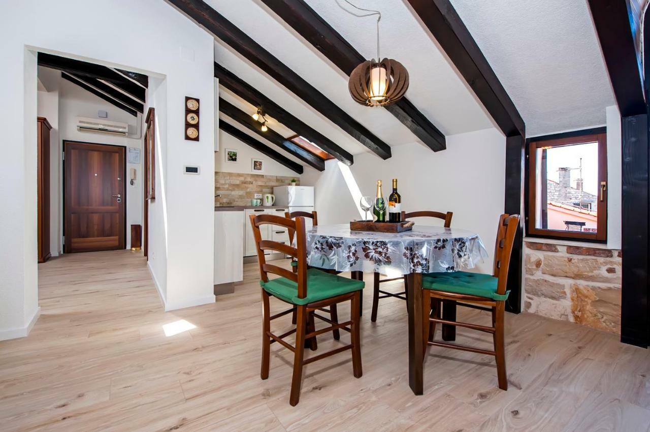 Rovigno Bella Sea View Apartment エクステリア 写真